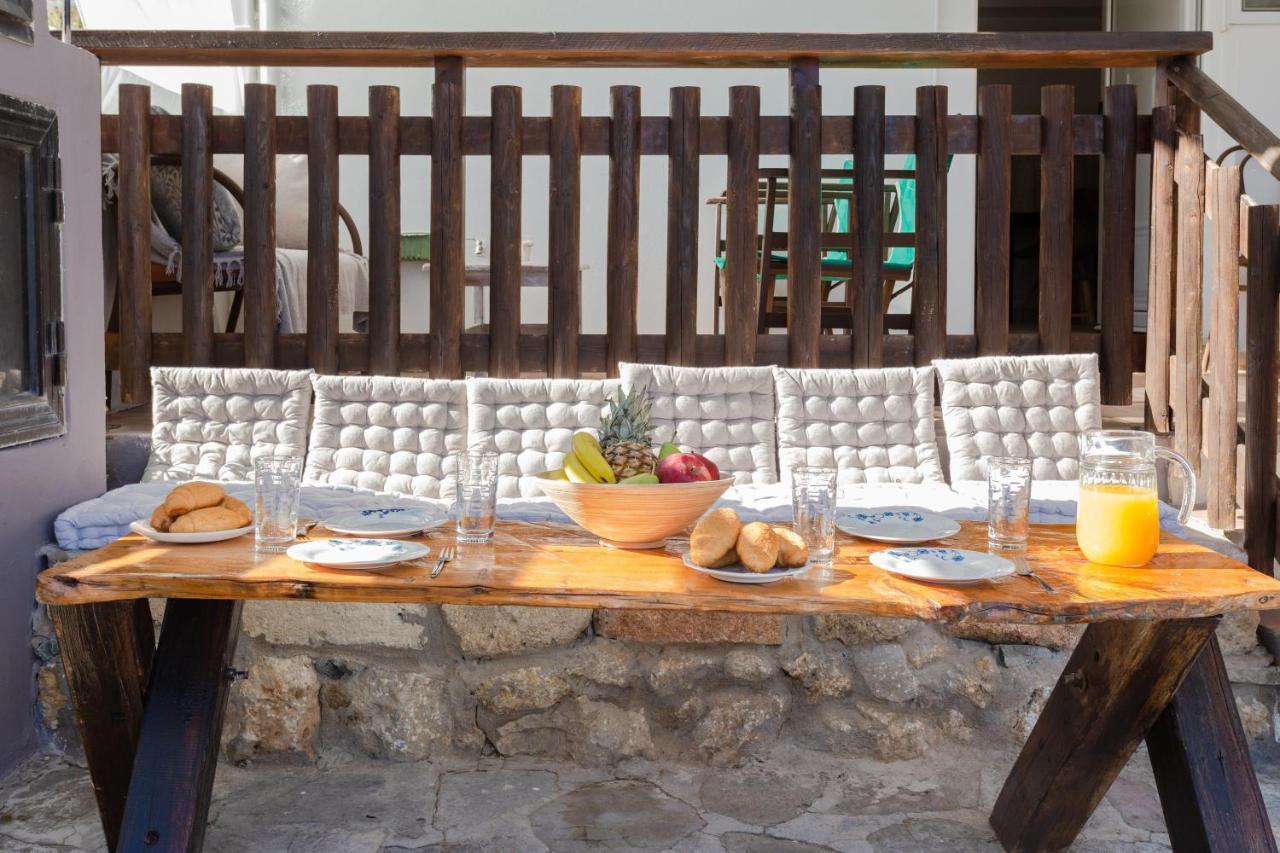 Christos studios&family apartments Stegna Exterior foto